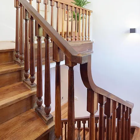 Aterian Aresti Vila *